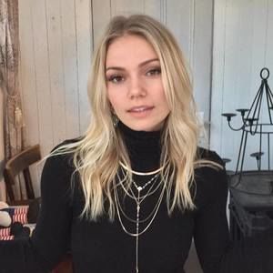 Meet your Posher, Mckenna